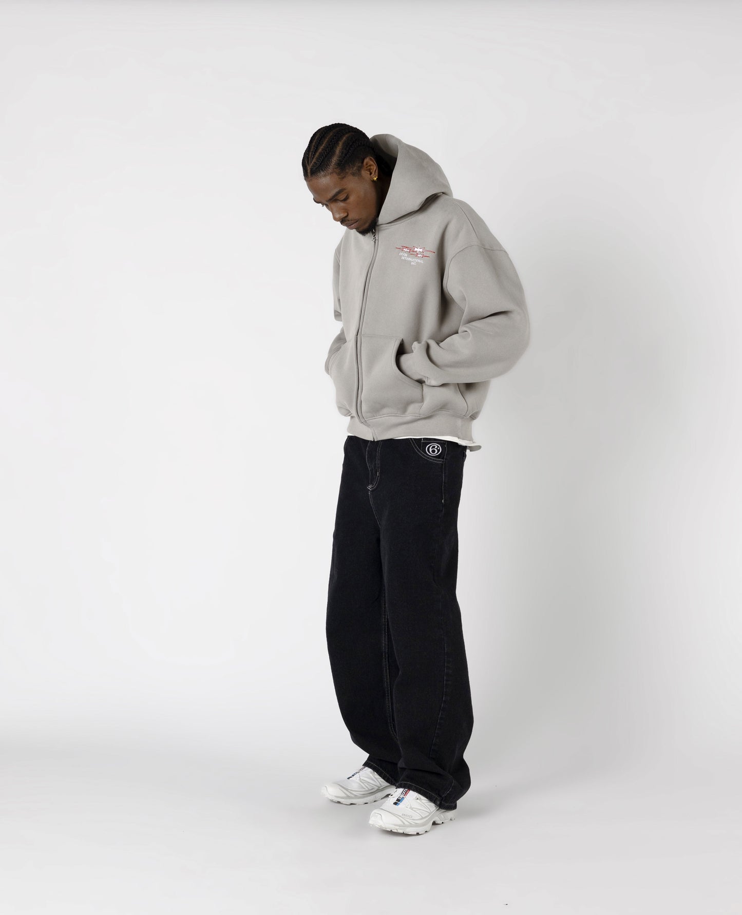 Zippé Int.inc – Gris