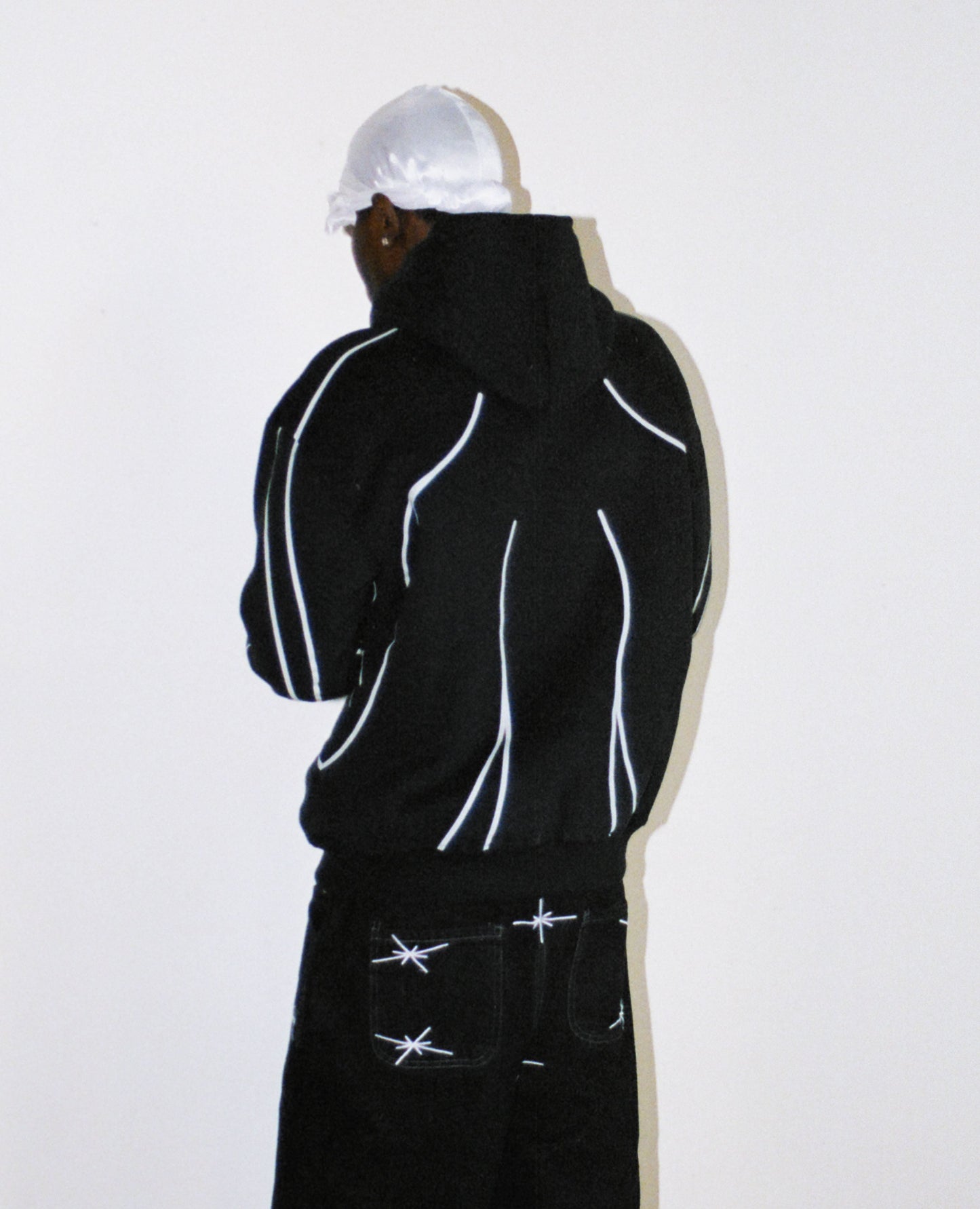 Hoodie Line Dark