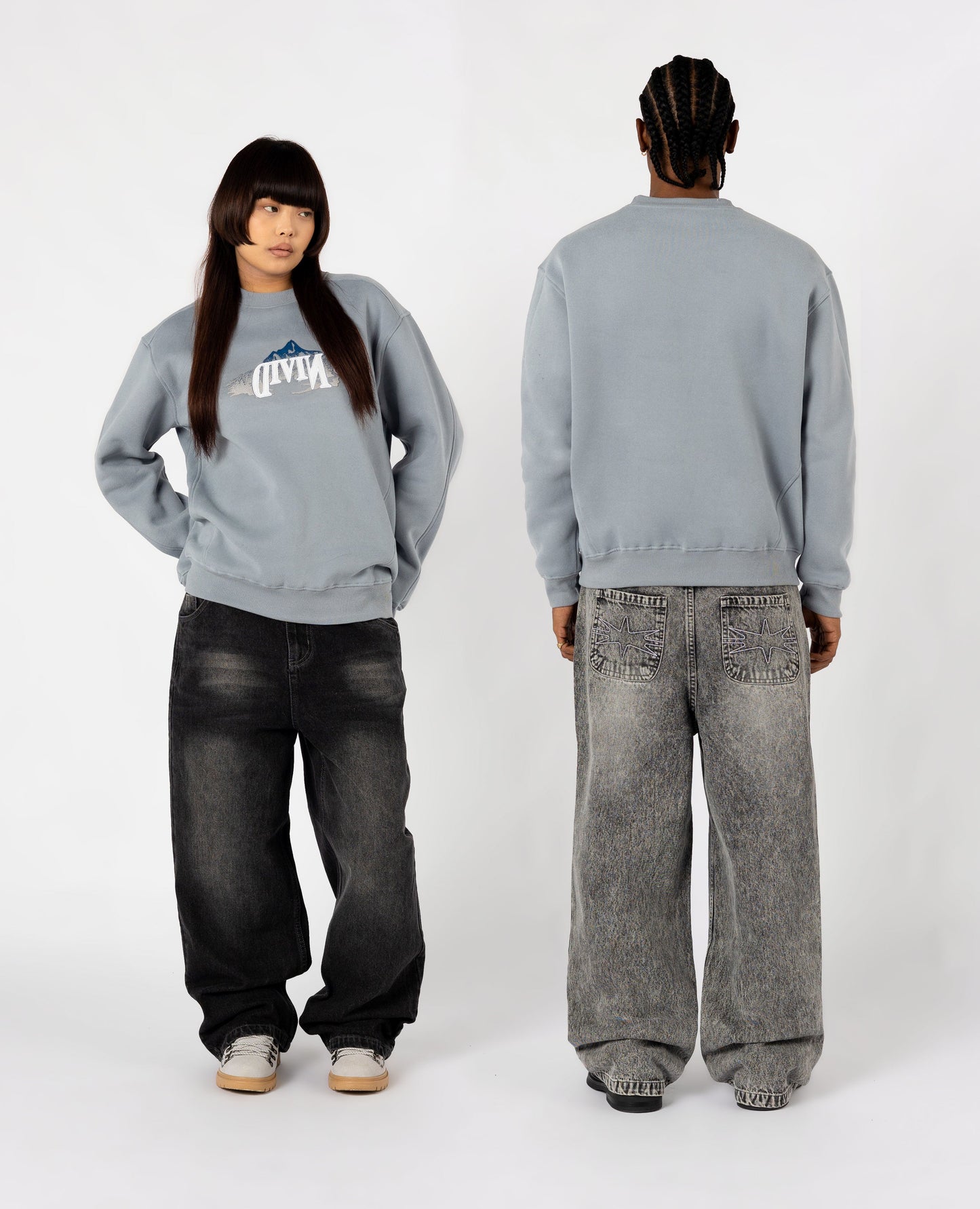 Sweatshirt Mountain Peak